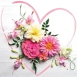 premiove-servitky-20-ks-33x33-cm-srdce-kvetu-1c911696-2708-4efd-a073-b5130f221cf8.webp
