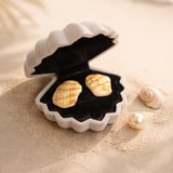 estepona-shell-earrings-58b25585-c3d0-4d4b-96f0-f0c26c467d77.png