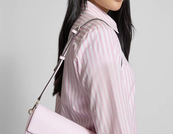 GUESS CERELIA dámska kabelka light pink-7c1f4afd-d526-436c-a35a-a2a519fdd9a9.jpg