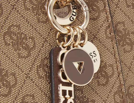 GUESS NOELLE TOTE dámska shopperka-ad68a0d8-9f8a-480c-94af-2349f5d3198d.jpg