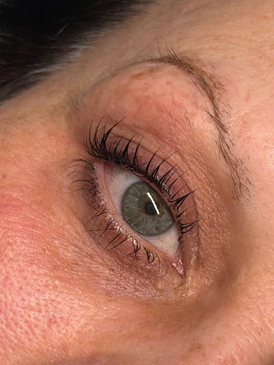 lash-lifting-mihalnic-f30374a5-68fb-45fd-a284-f5fb7512f21a.jpg
