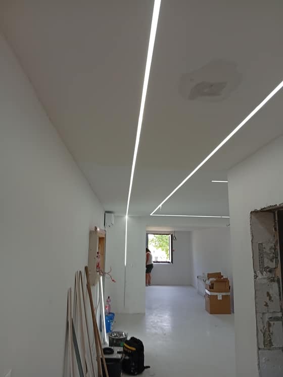elektroinstalacie-6f43d1cc-011a-4155-8c5a-7b2693bd6eaa.jpg