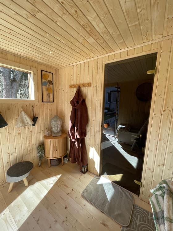 Sauna 7 × 3 m s oddychovou zónou