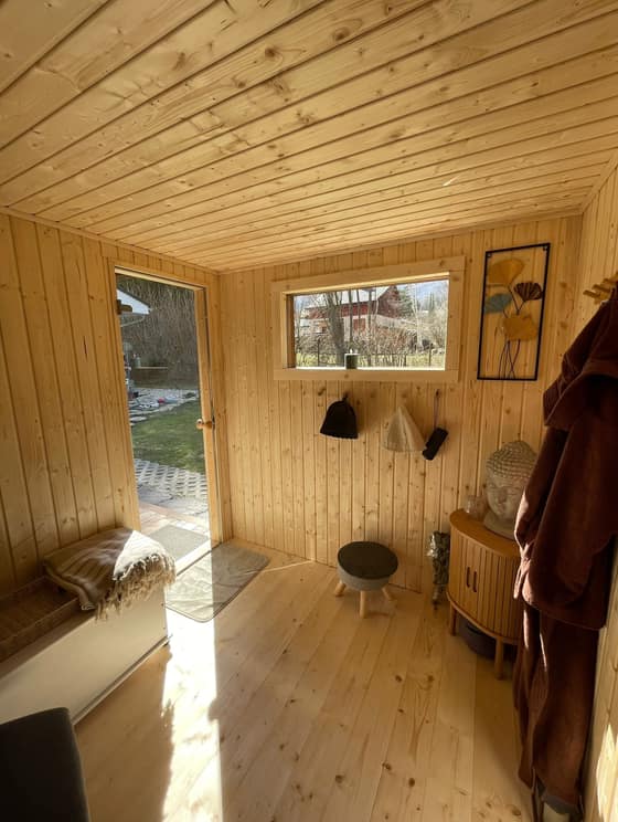 Sauna 7 × 3 m s oddychovou zónou
