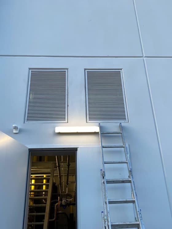 exterierove-vetracie-mriezky-0b20de96-a037-4db8-8527-6d0d061c944d.jpg