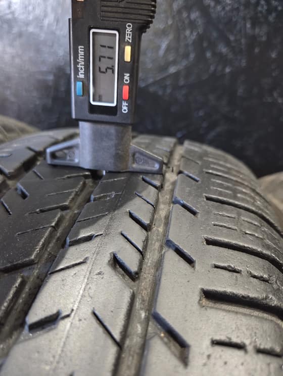 215/65 R15C Michelin summer tires-006f15c7-5855-431d-be78-07d41266fc6d.jpg