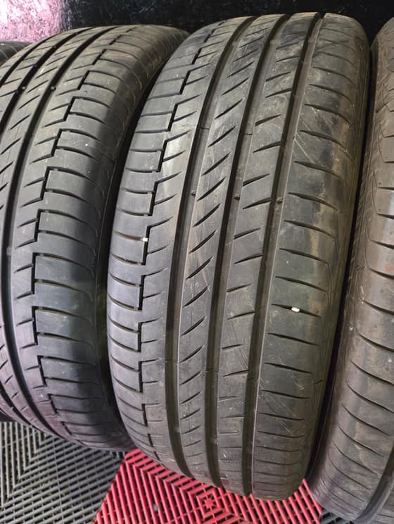 215/55 R18 Continental nyári gumiabroncsok-09c21e91-6563-49e4-9992-c875c17c658c.jpg