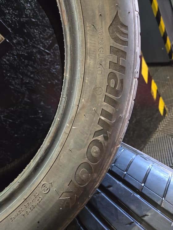 235/50 R20 Hankook letne pneumatiky-0dbed341-1208-4fd4-bba3-fc1137ee417f.jpg