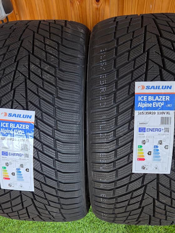 315/35 R20  Sailun zimne pneumatiky-116a2f13-eefd-4a61-b24d-c03747585e77.jpg