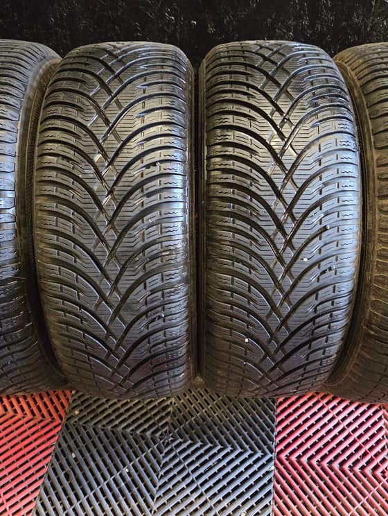 185/55 R15 Kleber téli-1701921a-7874-4bbf-8fda-e0c801372013.jpg