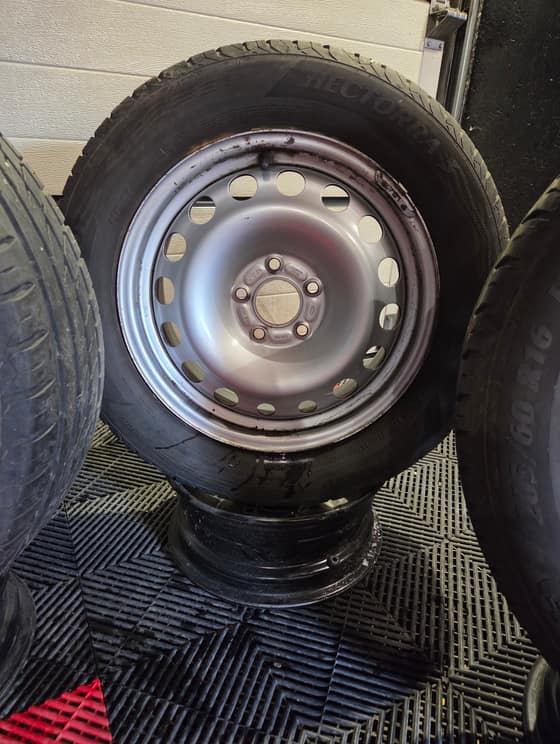 5X108 R16 Ford summer set 205/60 R16 Matador-25b46f50-73a6-4d63-b1cb-34c678221483.jpg