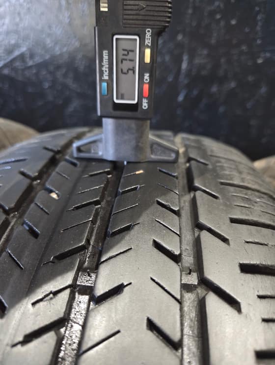 215/65 R15C Michelin summer tires-2f1a9272-cafb-4e1b-84c0-a4e74bd50e62.jpg