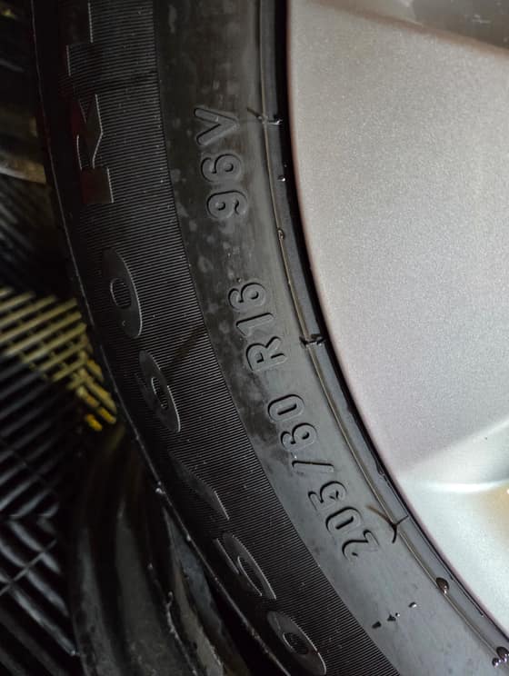 5X112 R16 Skoda Letna sada 205/60 R16 Pirelli-3067b671-d1cf-4835-a34e-ed40cf57e4bf.jpg