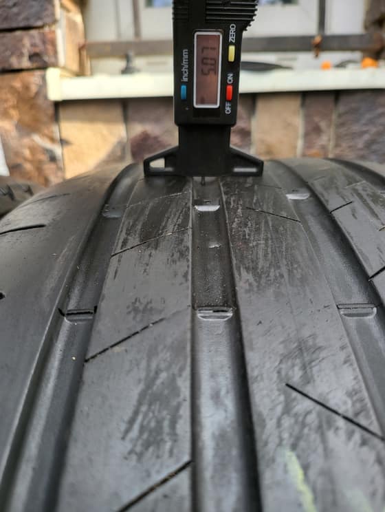 255/50 R21 Bridgestone summer tires-678be6cd-0693-4be4-badc-3fb12c52f14b.jpg