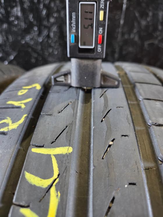 245/50 R19 Pirelli Letne pneumatiky-7686d0a2-0764-4bd3-b72a-591a30ccf993.jpg
