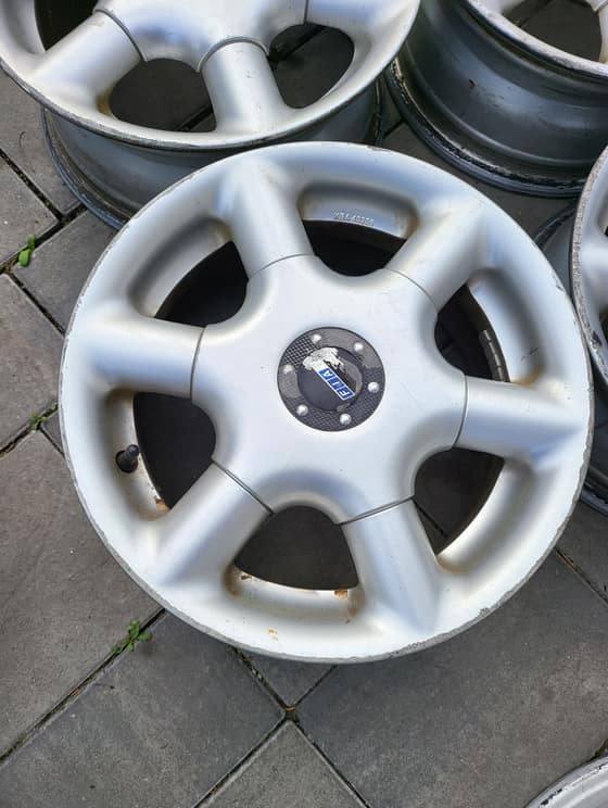 4X98 R14 Fiat alloy wheels-807b7d33-f7bb-4ade-a471-8a793db4250f.jpg