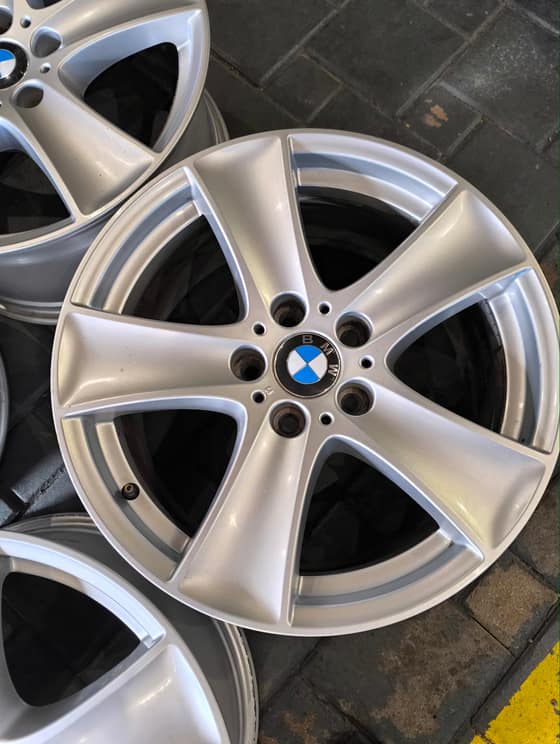 5X120 R18 BMW Alloy Wheels-8796a04b-60ce-468c-9783-241657984c9c.jpg