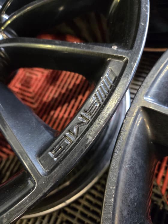 5X112 R20 Mercedes AMG ALu dsiky 2-rozmer-8f10f6f8-3352-43a8-89ed-25d17fbc83f2.jpg