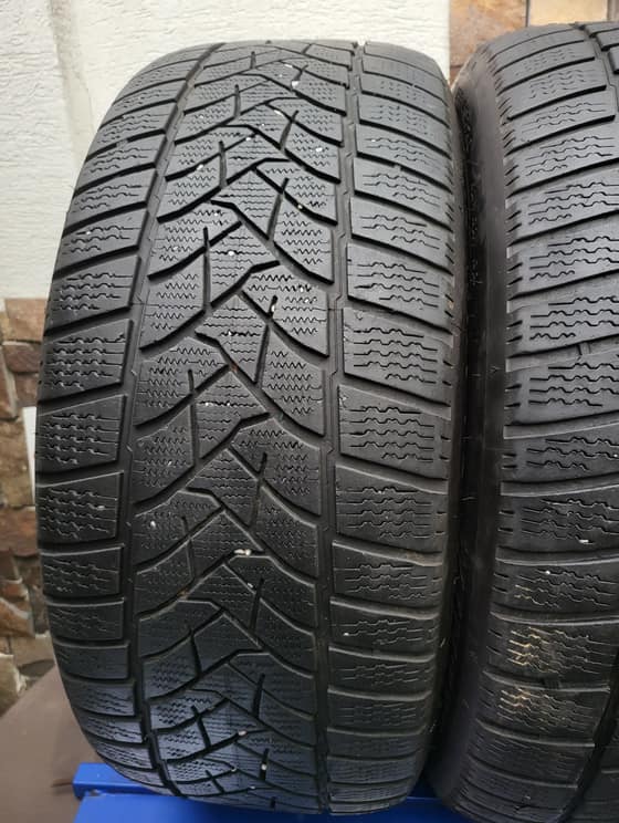 255/45 R20 Dunlop winter-9d9eccb1-b8c3-4157-a3da-bc23426ed19d.jpg