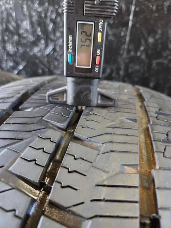 255/55 R18 Continental-9dee4987-0d6d-4723-9c2c-0c8f0be66efe.jpg