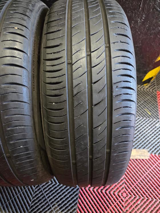 185/60 R15 Humho letne pneumatiky-a0a92006-f6ea-4f5e-a851-d3d6ea6555db.jpg