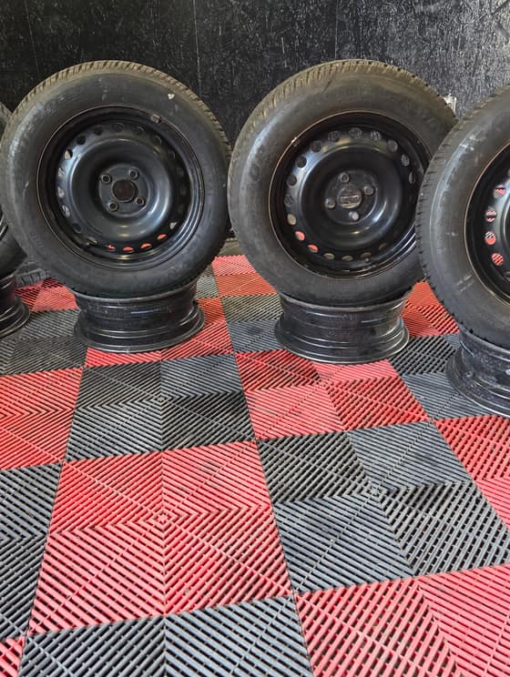 4X100 R15 Toyota winter set 185/65 R15 Dunlop-ad50e319-079c-4670-8ff8-41ed5e3f8215.jpg