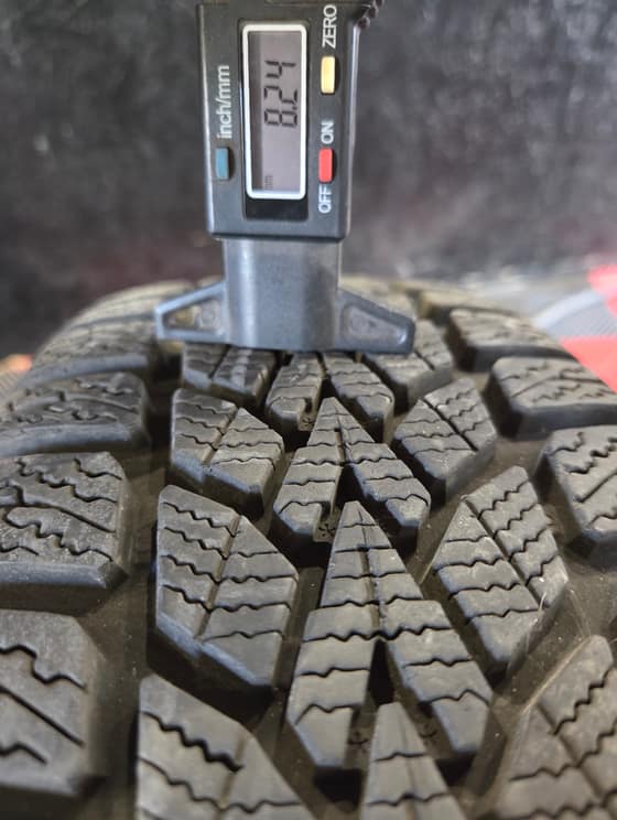 4X100 R15 Toyota winter set 185/65 R15 Dunlop-b8ebbb2f-a770-4322-a3ce-17da9841f3e5.jpg
