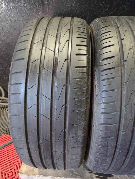 215/50 R18 Hankook letne pneumatiky-d57a8646-81ce-4b6f-a56c-bd6e5af4eeca.jpg