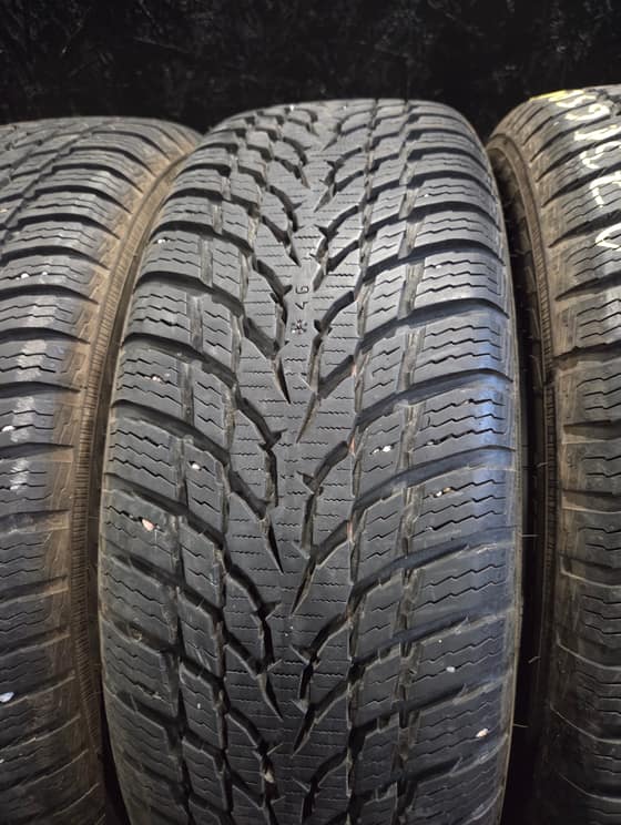 175/65 R15 Nokian zimne pneumatiky-e2a7dff2-f20d-4512-969f-3b404339bf62.jpg