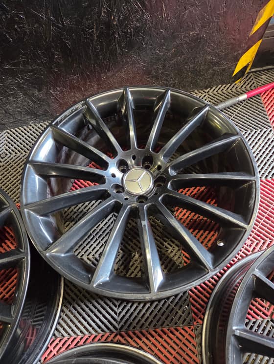 5X112 R20 Mercedes AMG ALu dsiky 2-rozmer-ebef727a-b1a7-41c5-8da8-6e10705f53ee.jpg