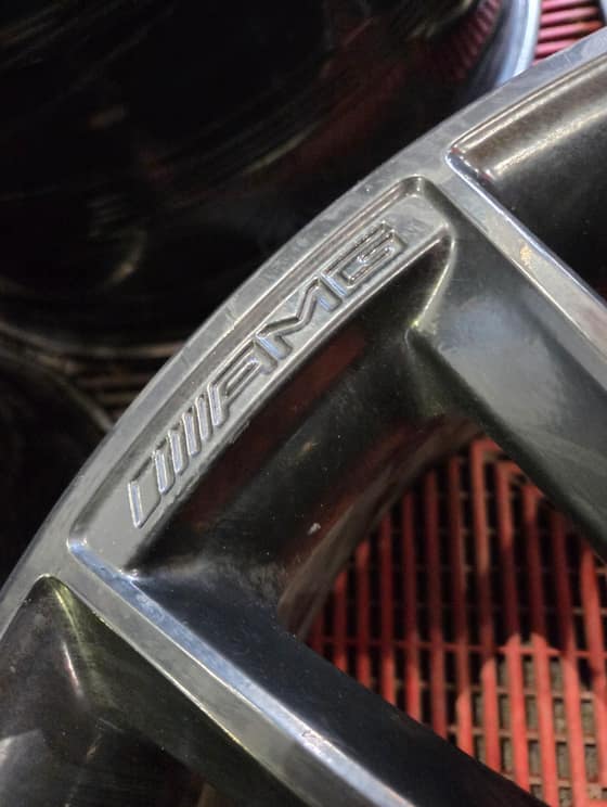 5X112 R20 Mercedes AMG ALu dsiky 2-rozmer-edb1a9b9-a6ab-4f5f-90af-23465806934b.jpg