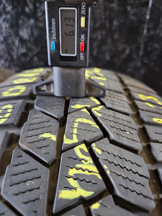 205/60 R16 Semperit M+S-f33f2329-6b35-458f-a6ed-00e5102c276e.jpg