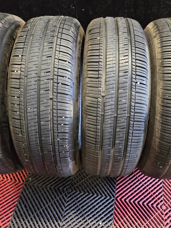 185/60 R15 Dunlop Celoročne pneumatiky-f9fd4c8f-cef8-4580-8b9e-1bc976f161b1.jpg