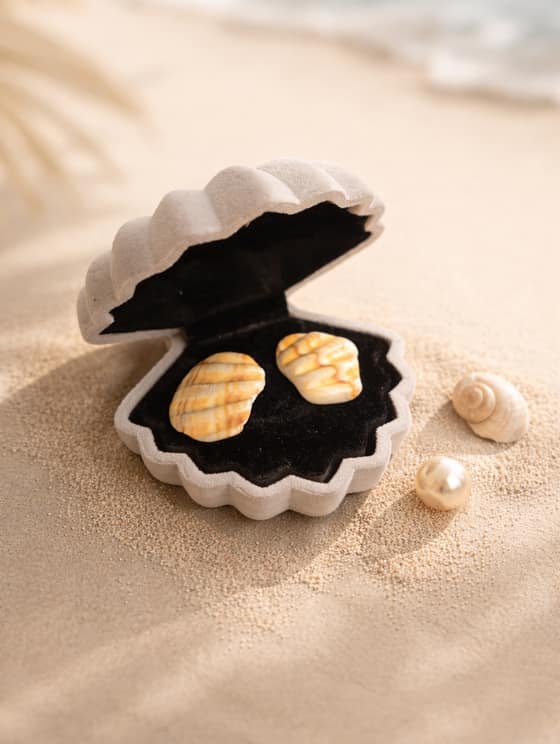 the-charm-fbf457de-923d-4834-8595-620d6dc1c6a9.png