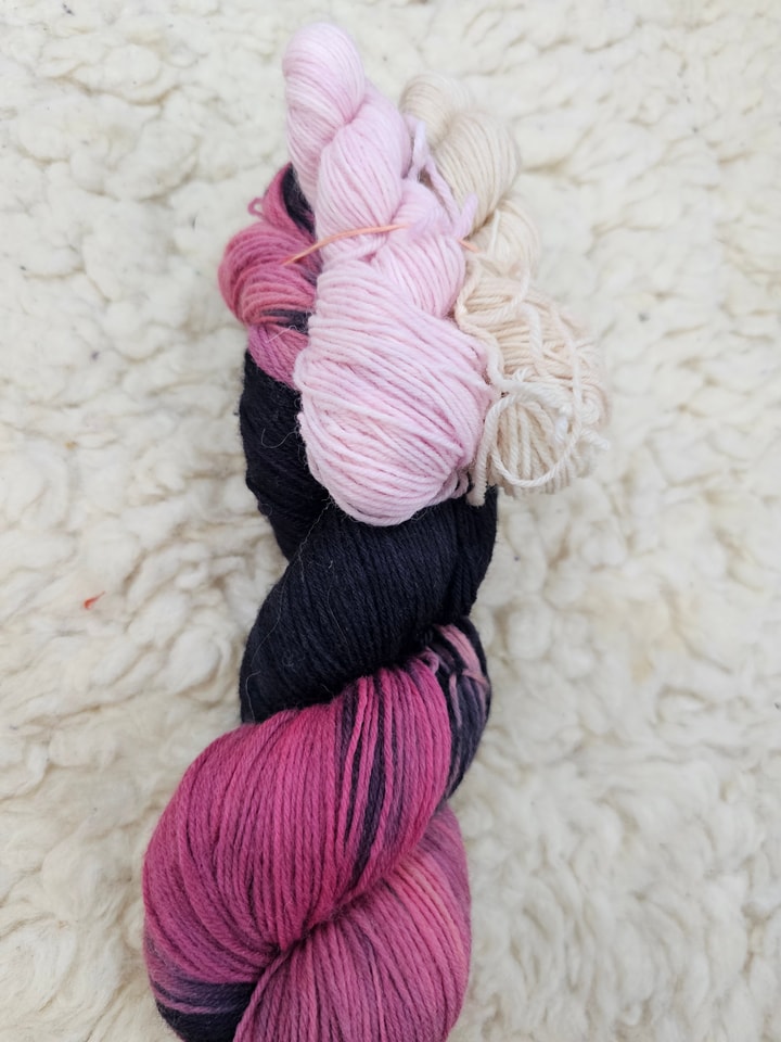 pink and black + minies pink and beige