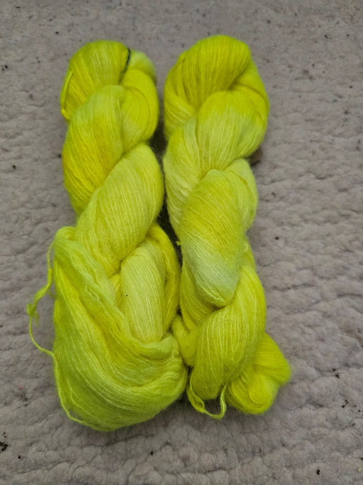 yellow neon
