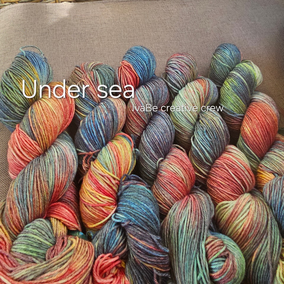 50% merino+50% bavlna, 420m/ 100gr.